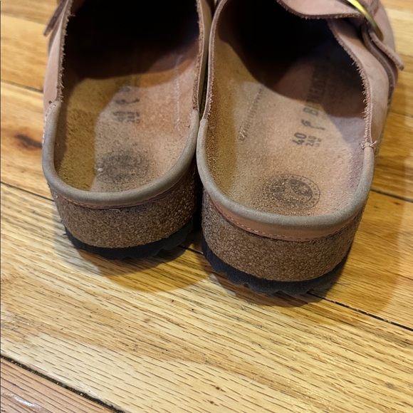 Birkenstock Blush Pink Buckley Clogs - Picture 4 of 5